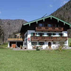 Prümbachhof Apartment